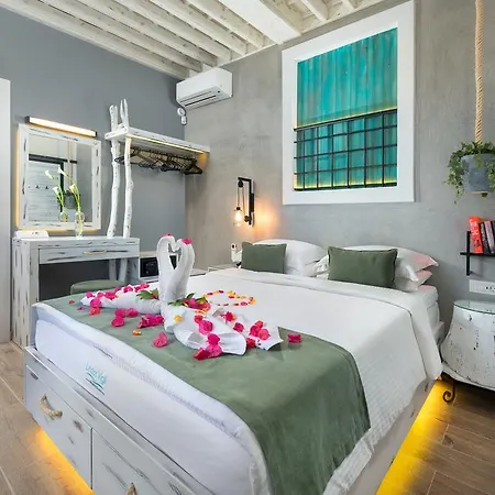 Vigli Private Λίνδος